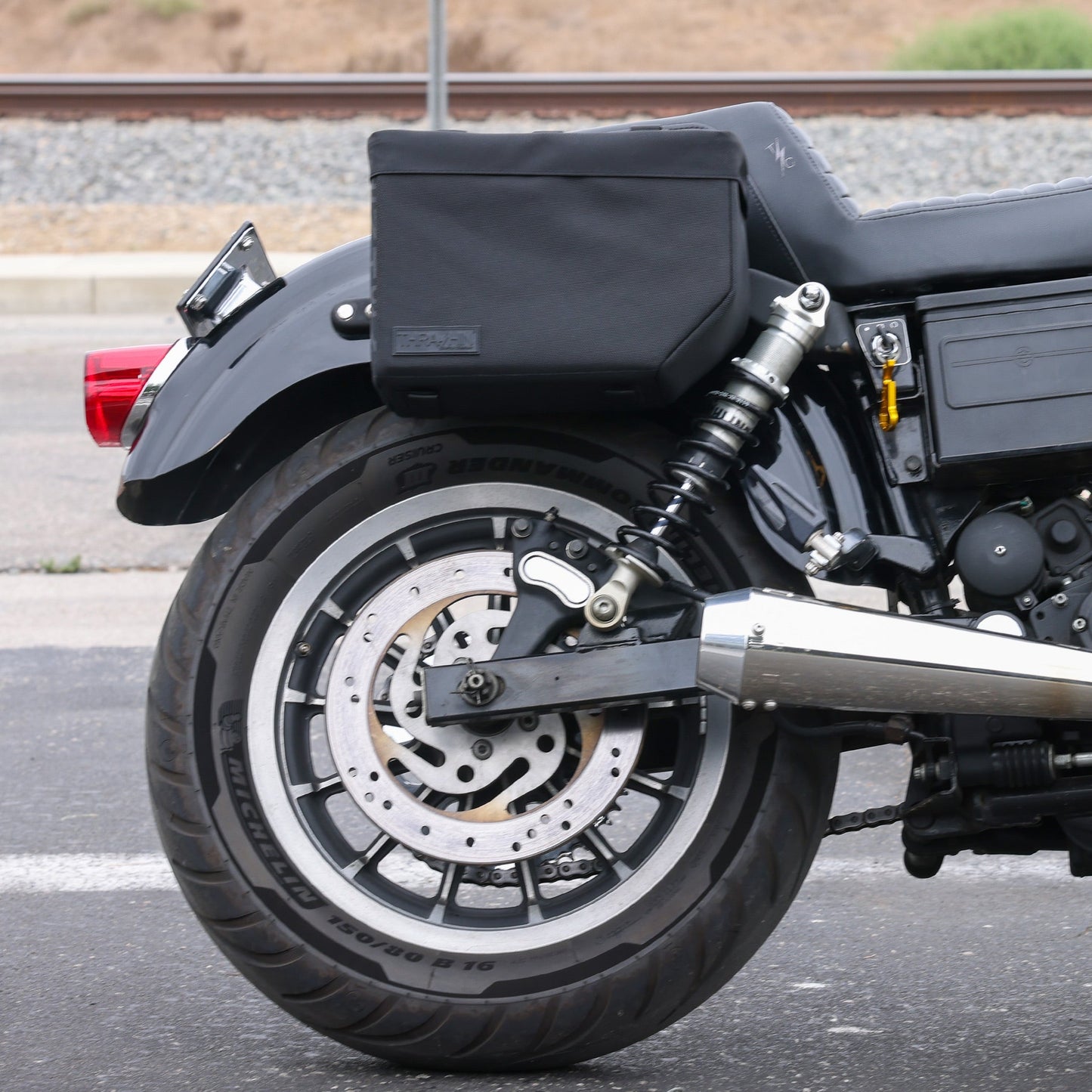Escape Base Saddlebags | 18 Liters